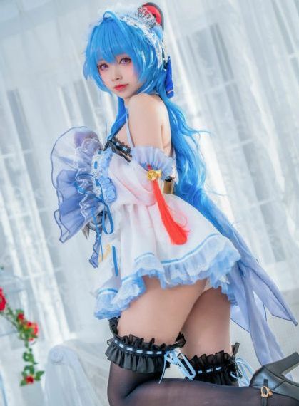 欧美高清潮图女性壁纸_720全集免费播放