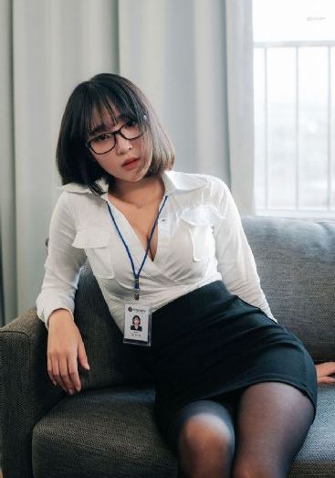 欧美真人操b潮喷视频_剧情片电影免费在线