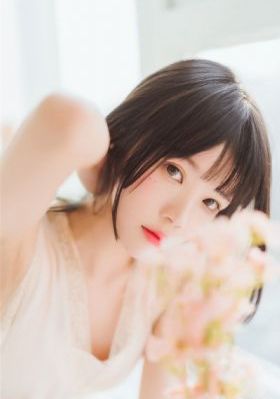 日韩肉丝制服在线_蓝光完整在线观看