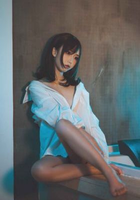 午夜免费电影